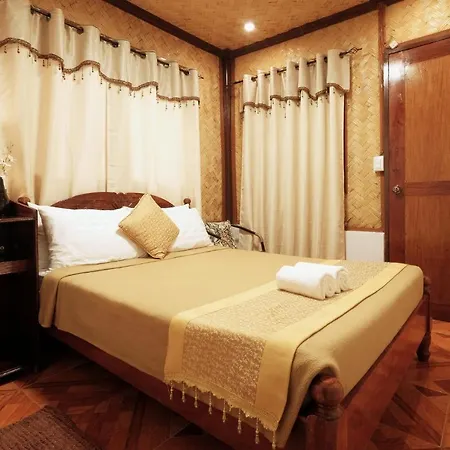 Villa Khadine Grand Vista Resort Coron Exterior photo