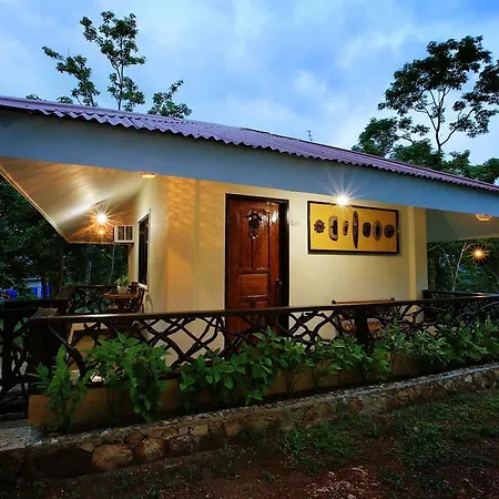 Villa Khadine Grand Vista Resort Coron Exterior photo
