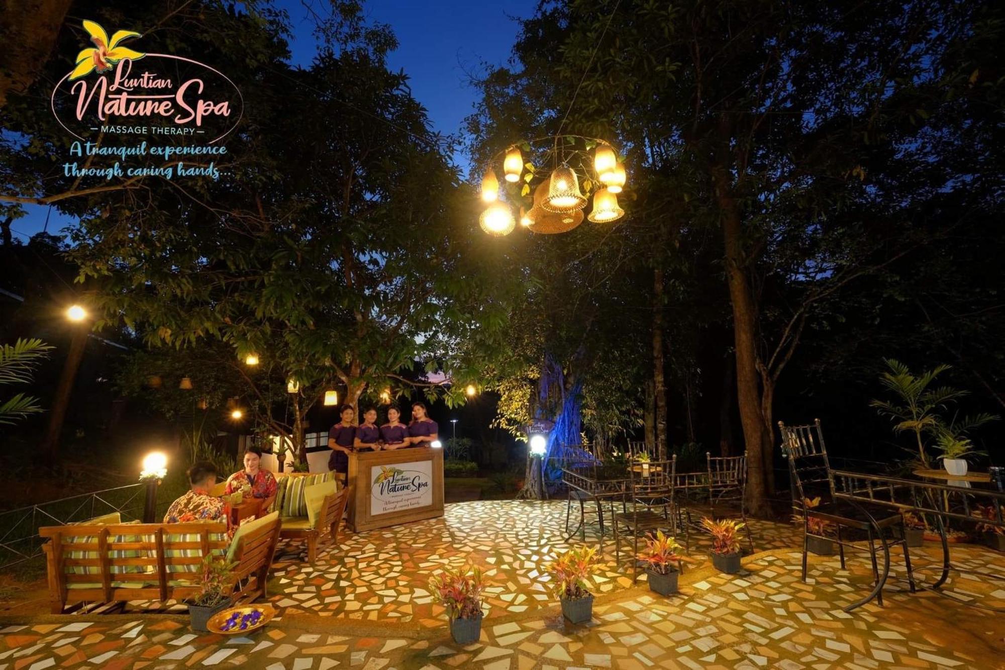 Resort Khadine Grand Vista Coron