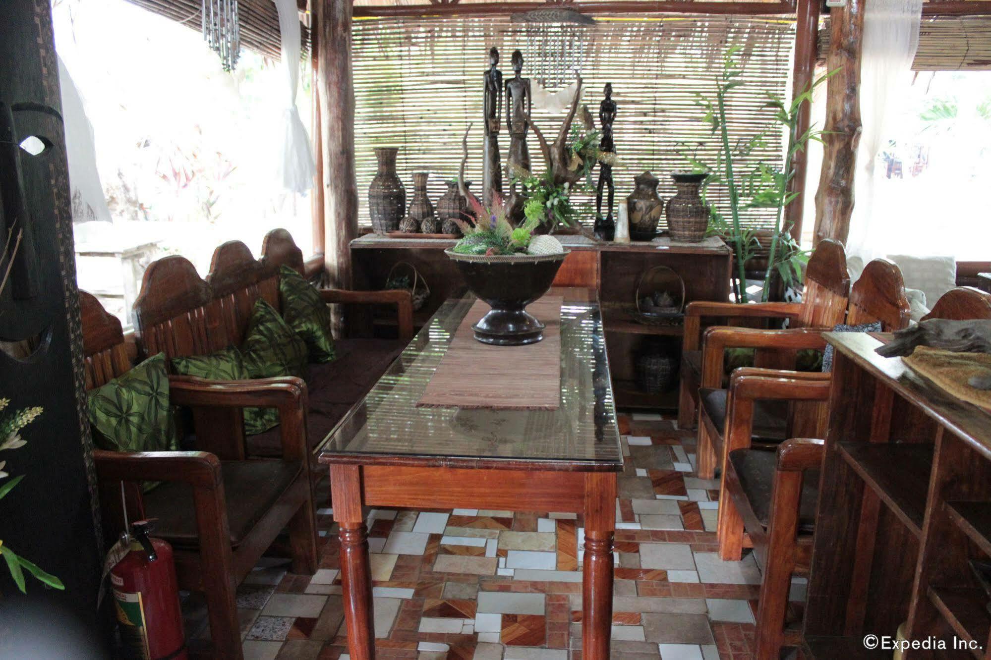 Khadine Grand Vista Coron